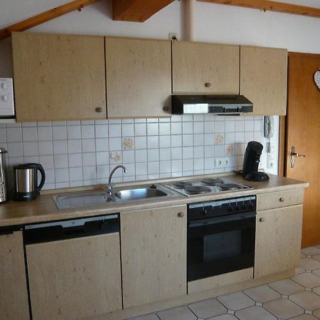 Gastehaus Helga Apartment โบเดนไมส์ ภายนอก รูปภาพ